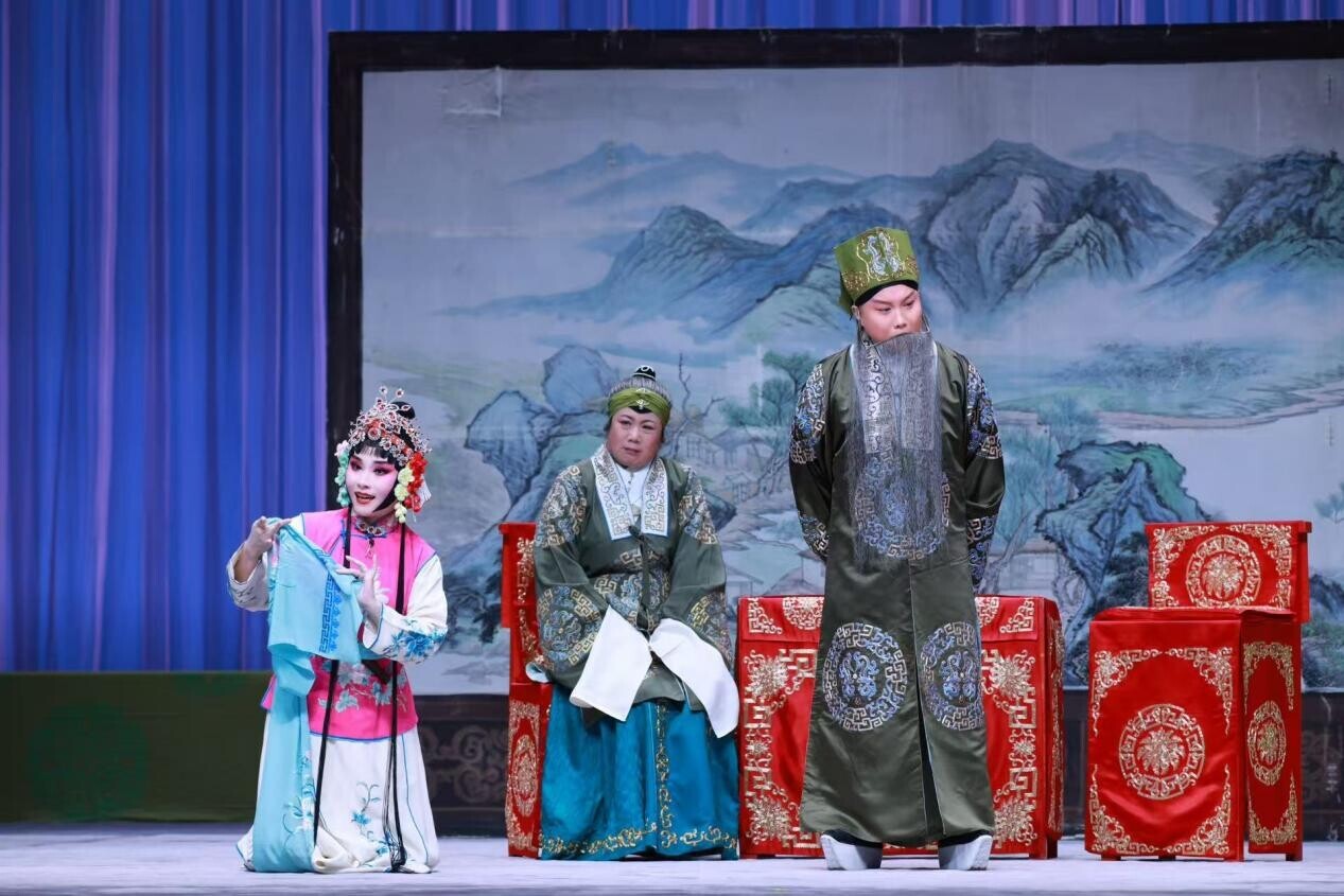 3c230932685d9aab004f3608170d9c3a